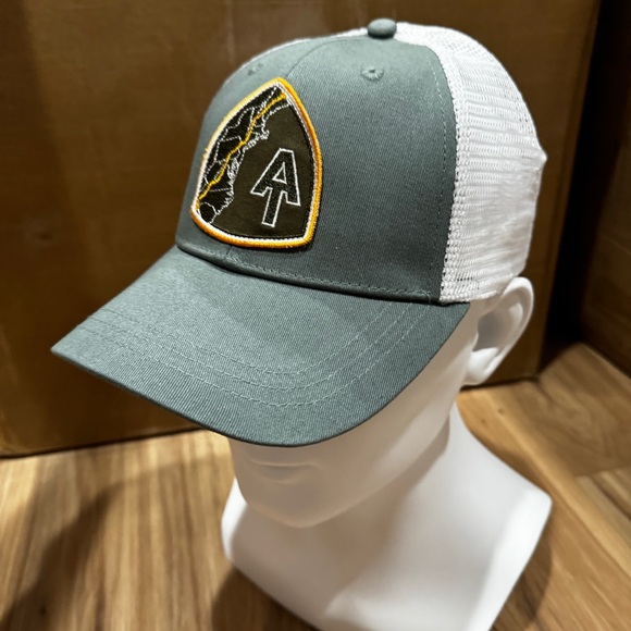 J.Crew Appalachian Trail Trucker Hat Snapback Green & White AT Hike Map Patch - Picture 2 of 2